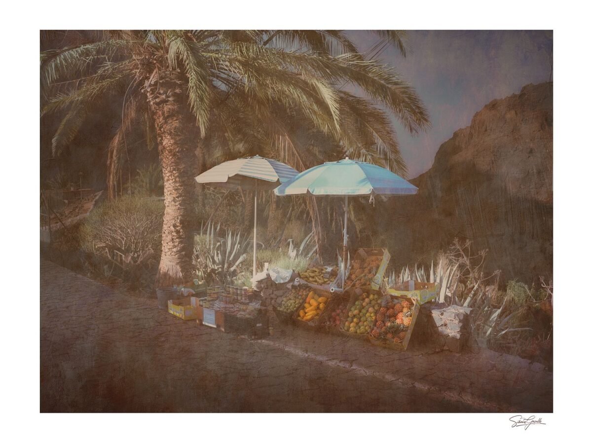 Fading Light, Masca Giclée Print
